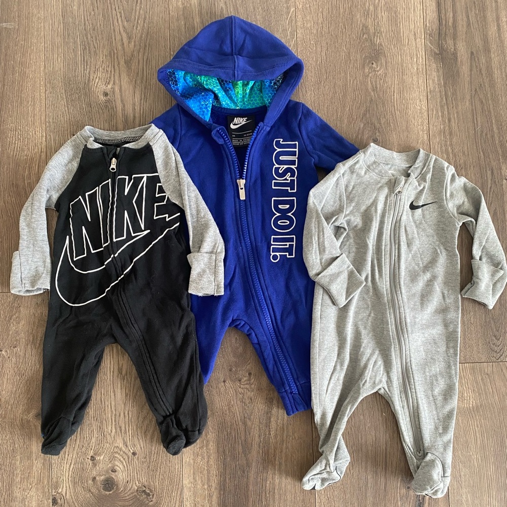 Baby Boy Nike Onesies 3M